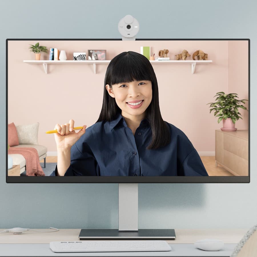 Logitech Brio 300 webcam in off-white for clear Full HD video calls