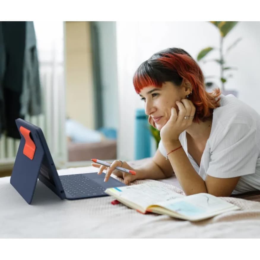 Logitech Rugged Combo 3 Touch keyboard case for iPad 7th, 8th, and 9th generation in blue