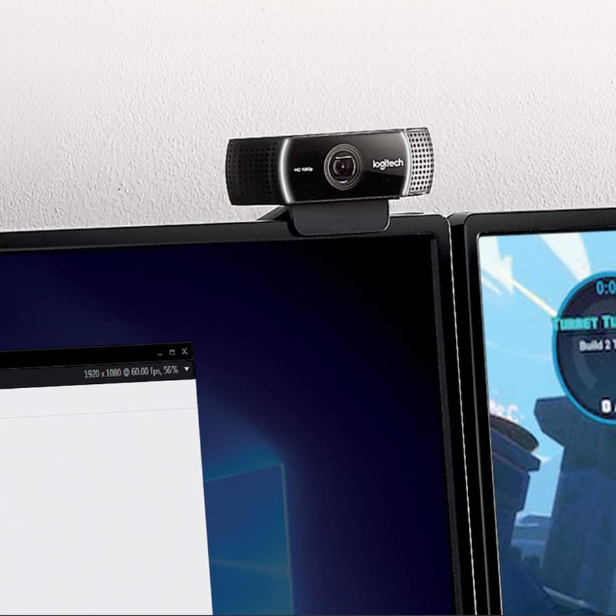 Logitech C922 Pro Stream Webcam with clip mount, dual microphones, and 1080p video