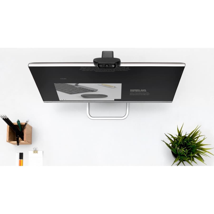 Logitech C920 HD Pro Webcam with autofocus and built-in microphone for Full HD 1080p video