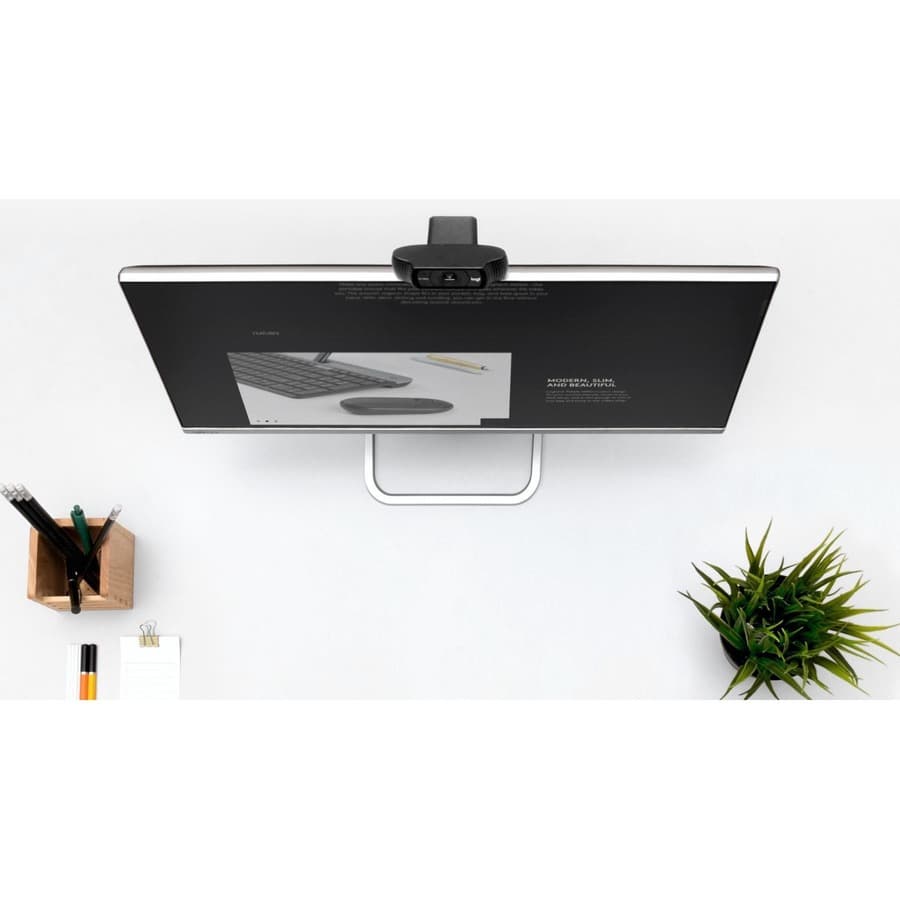Logitech HD Pro Webcam C920 USB webcam with 1080p video for business conferencing