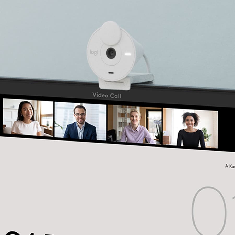 Logitech Brio 300 webcam in off-white for clear Full HD video calls