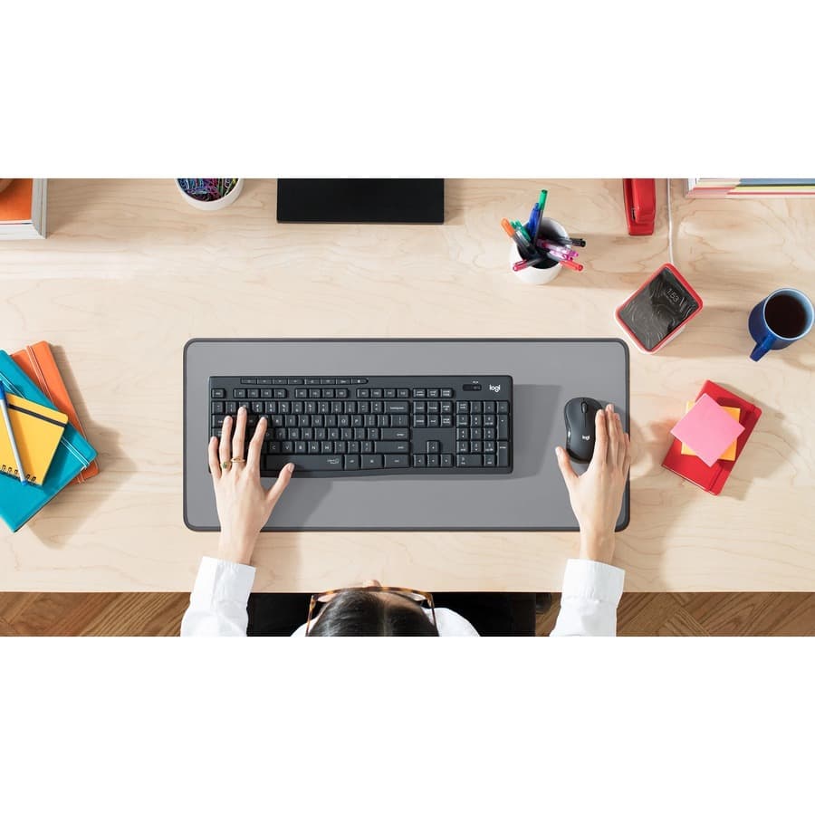 Logitech MK295 silent wireless keyboard and mouse combo in graphite