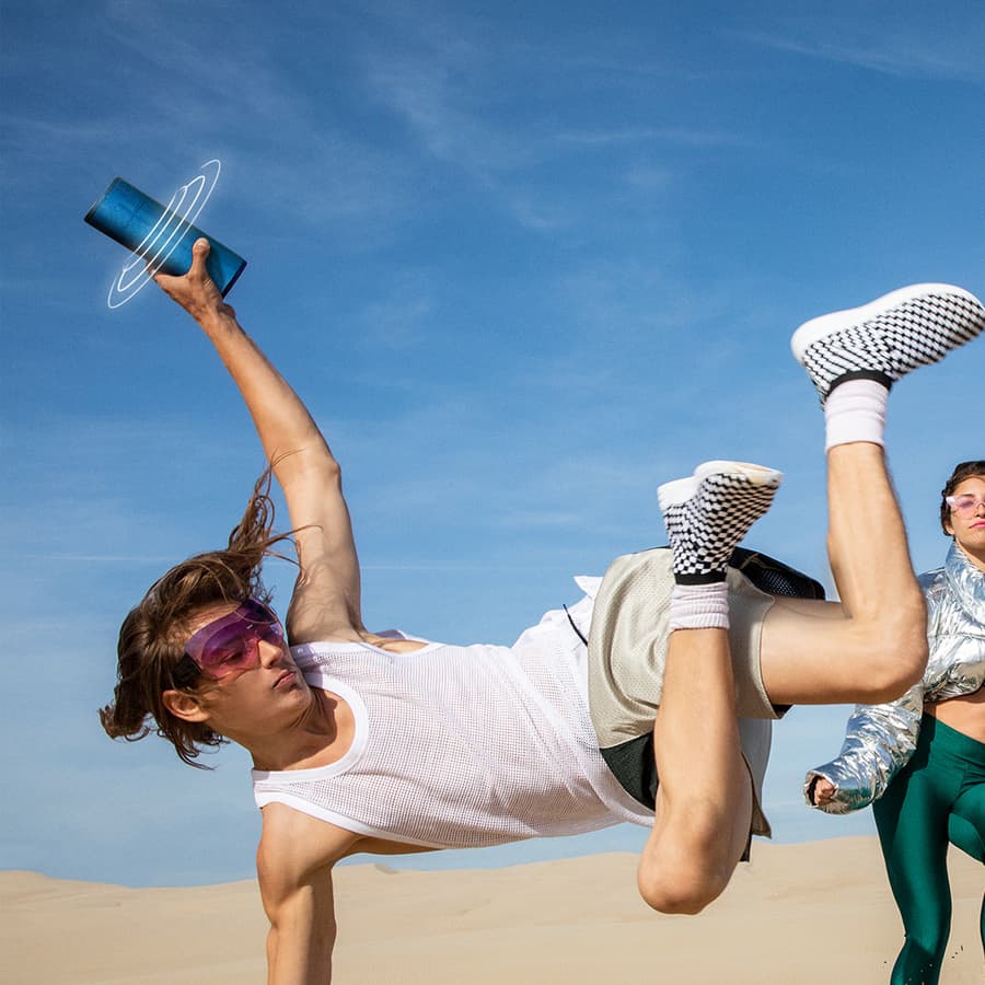 LA UE BOOM 3 Sunset Red portable Bluetooth speaker