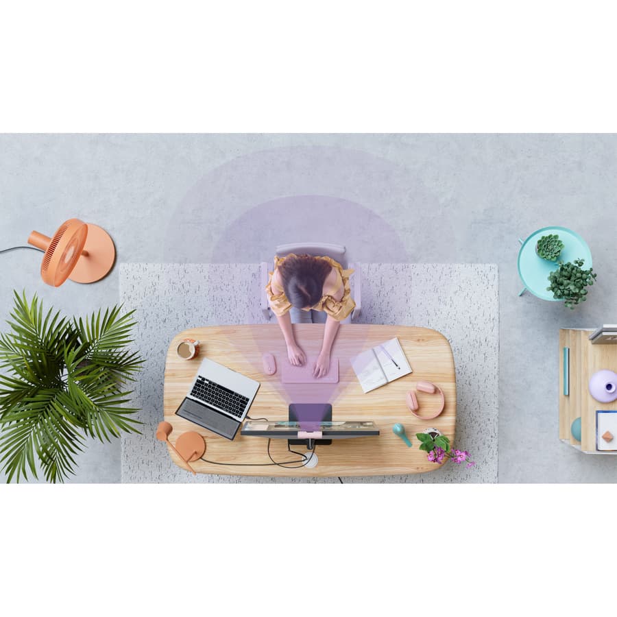 Logitech BRIO 500 Rose webcam with 1080p video, autofocus, and privacy shutter