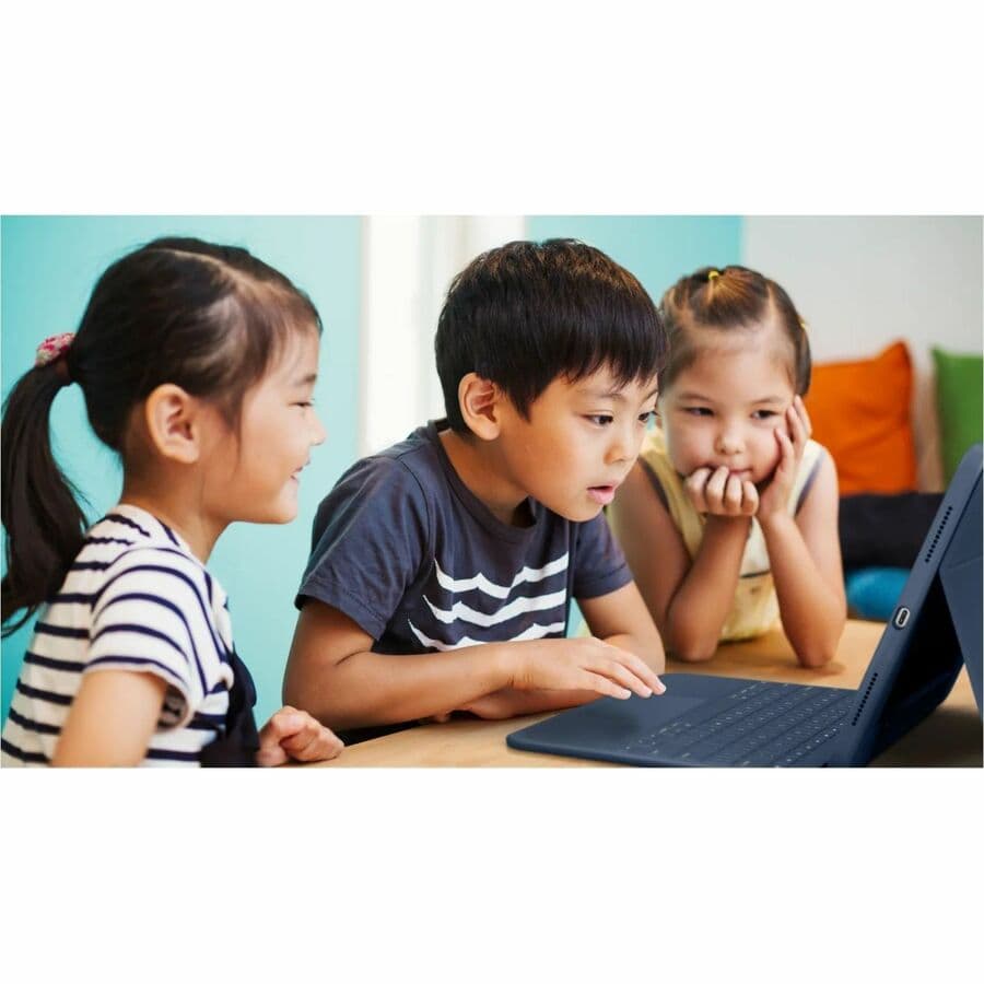 Logitech Rugged Combo 4 Touch keyboard case for iPad 10th generation in black