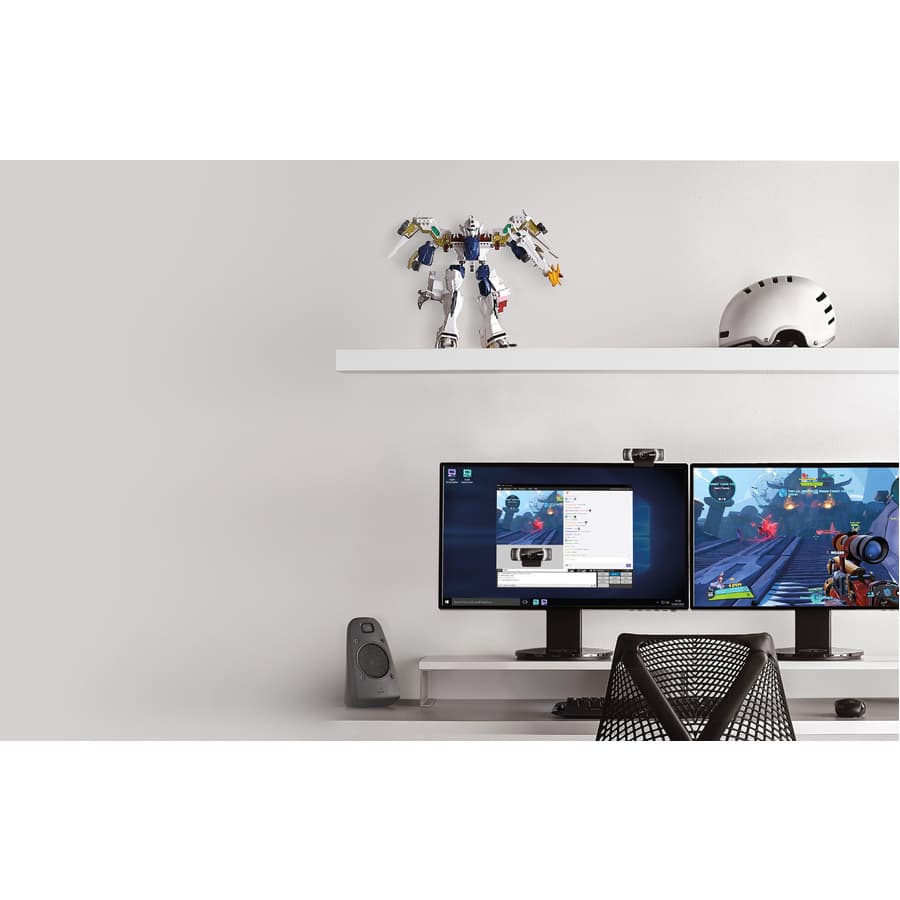 Logitech C922 Pro Webcam with 1080p HD video for streaming and video calls