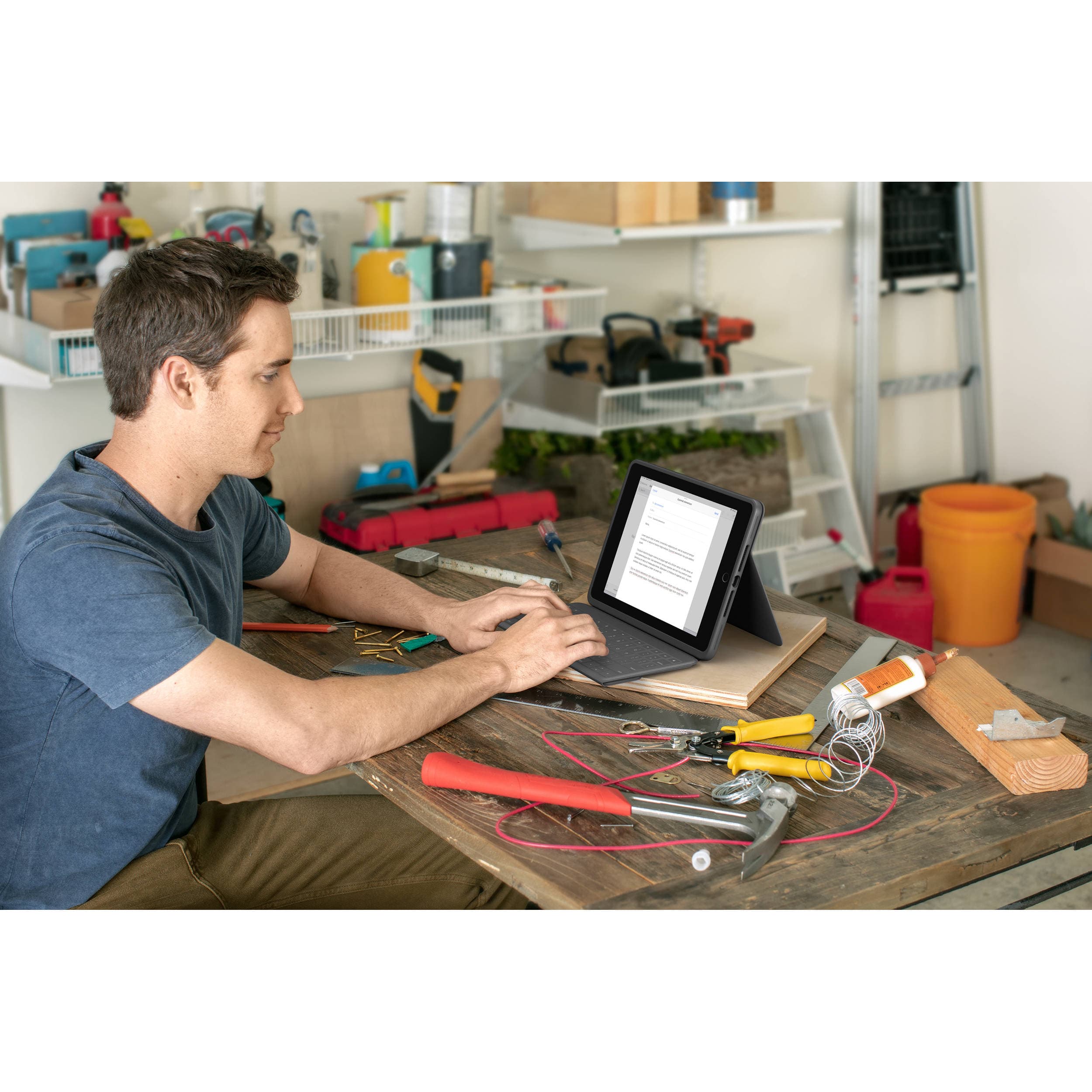 Logitech Rugged Folio for iPad 7th generation in Graphite