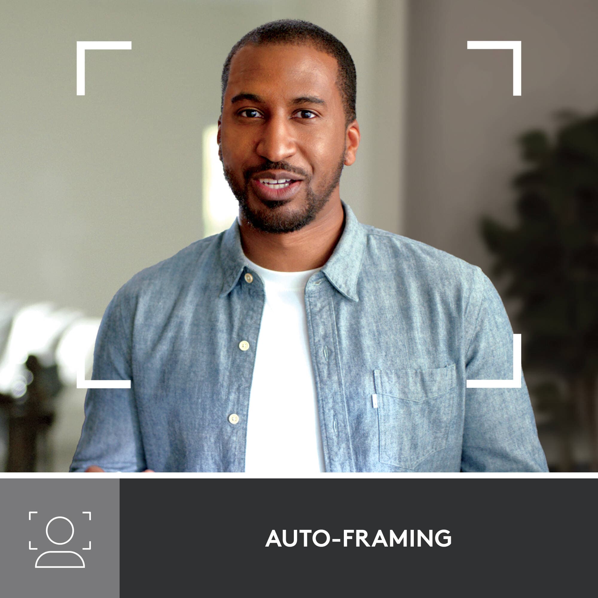 Logitech Brio 500 graphite 1080p webcam for video conferencing