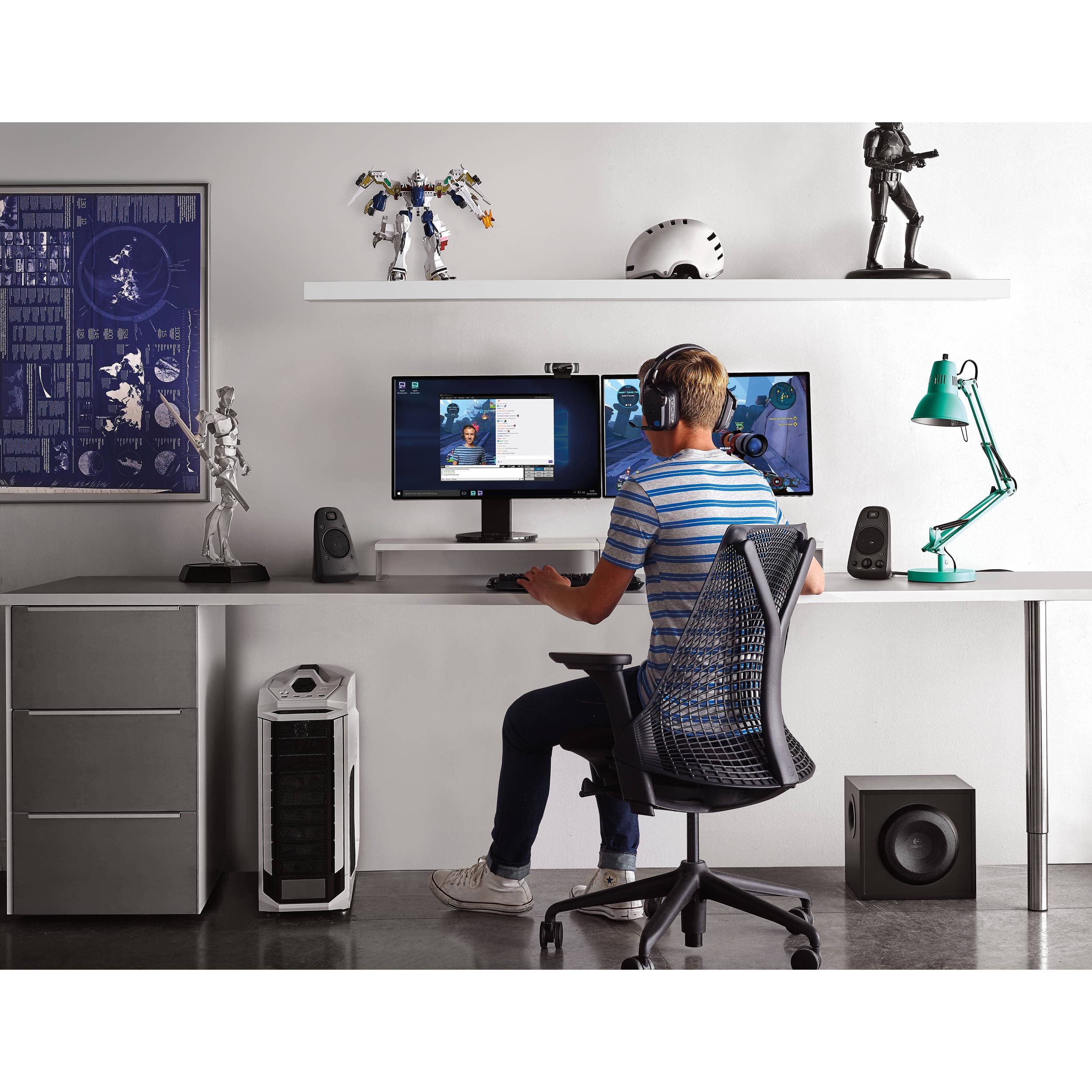 Logitech Z625 THX certified 2.1 desktop speaker system with subwoofer