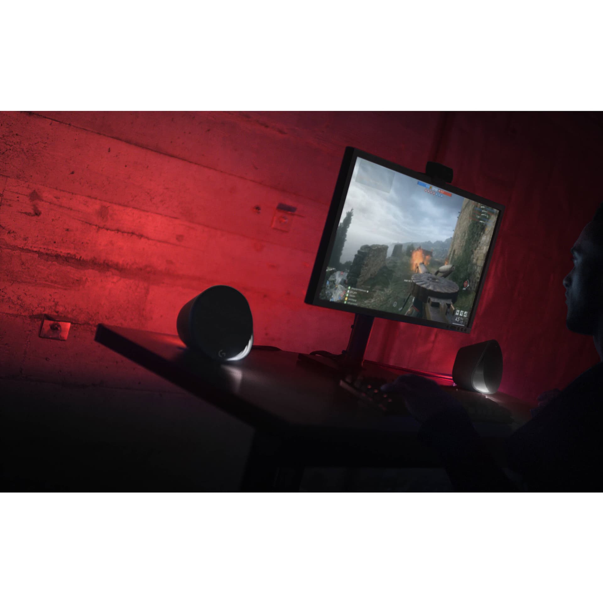 Logitech G560 PC Gaming Speakers with RGB lighting and desktop audio