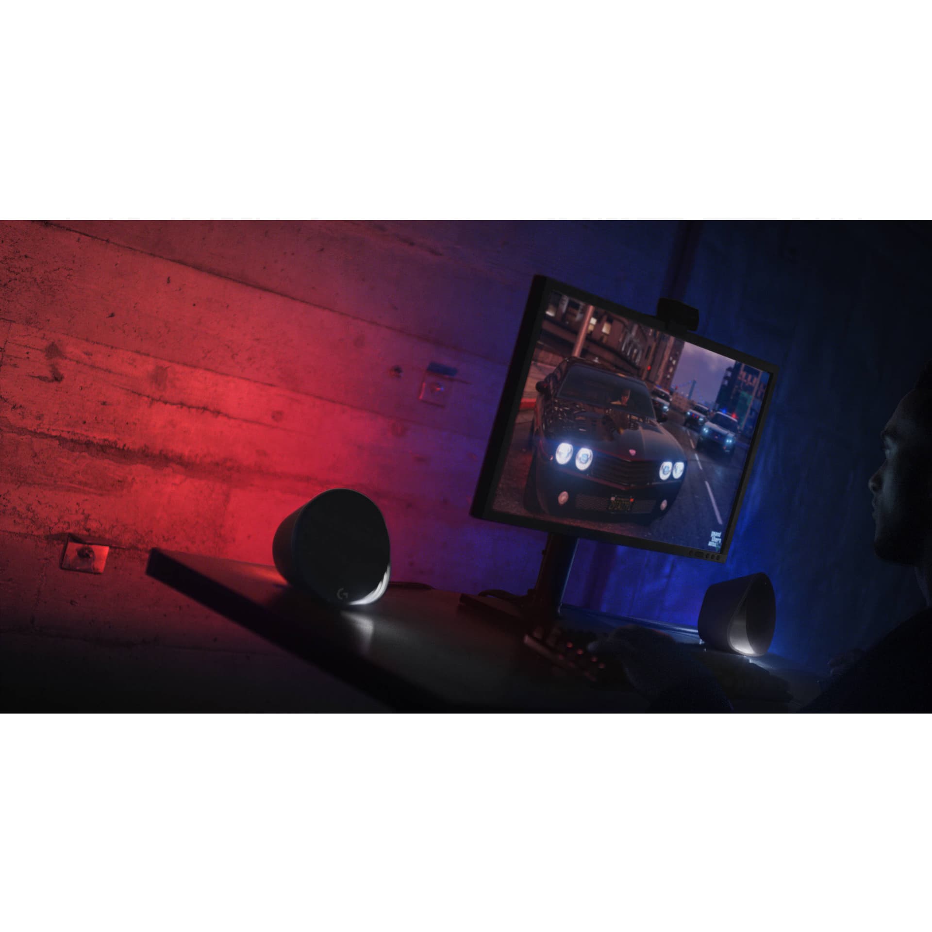 Logitech G560 PC Gaming Speakers with RGB lighting and desktop audio