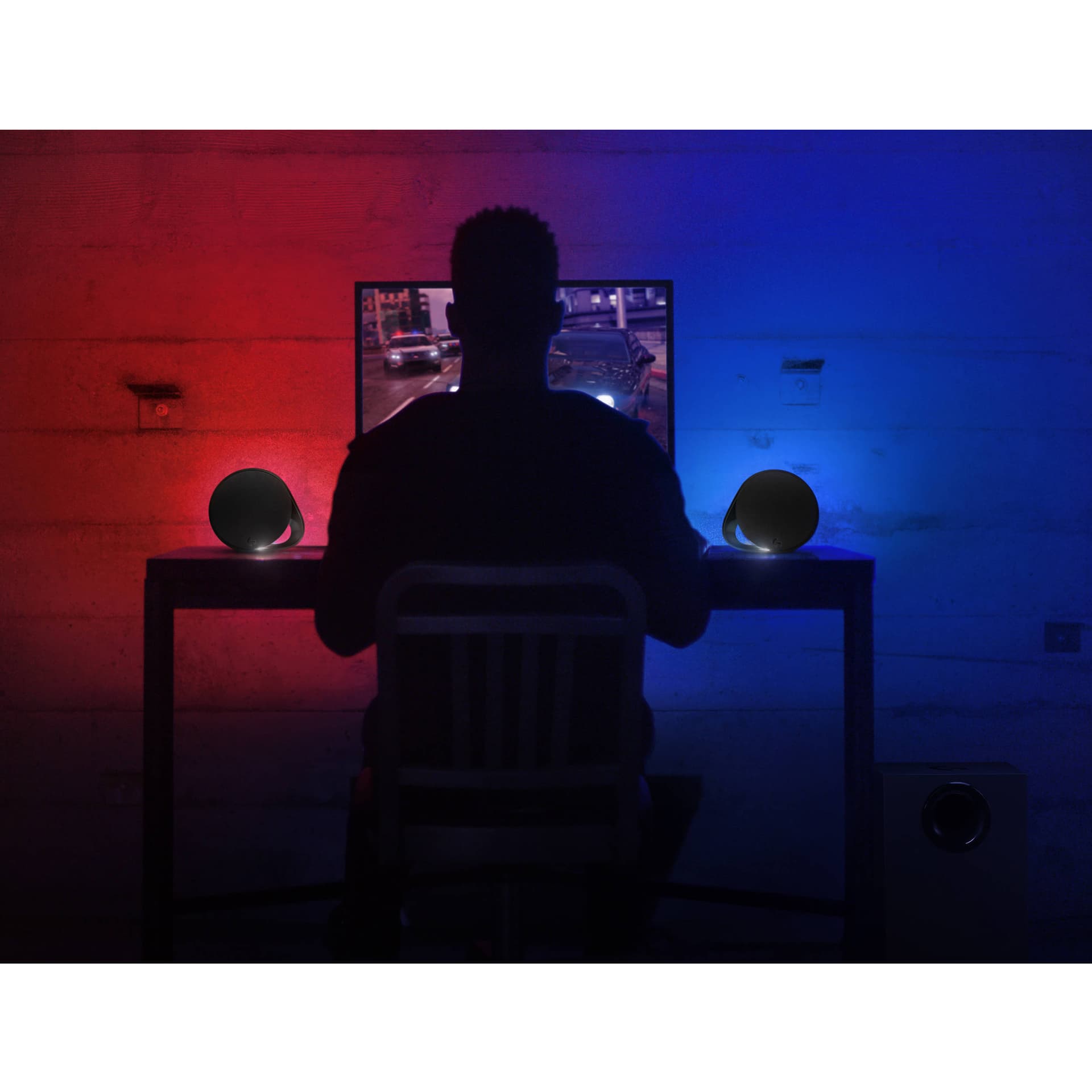 Logitech G560 PC Gaming Speakers with RGB lighting and desktop audio